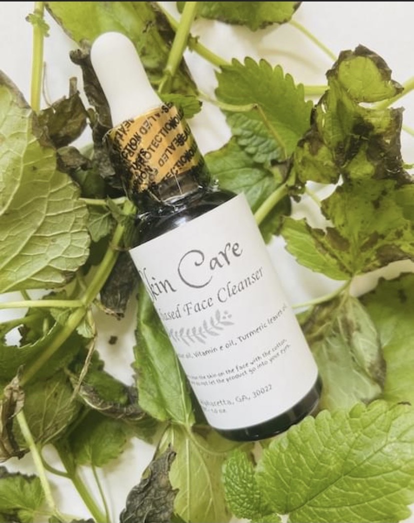 Pure & Clean OIl based Facial cleanser Daisy's Skin Care